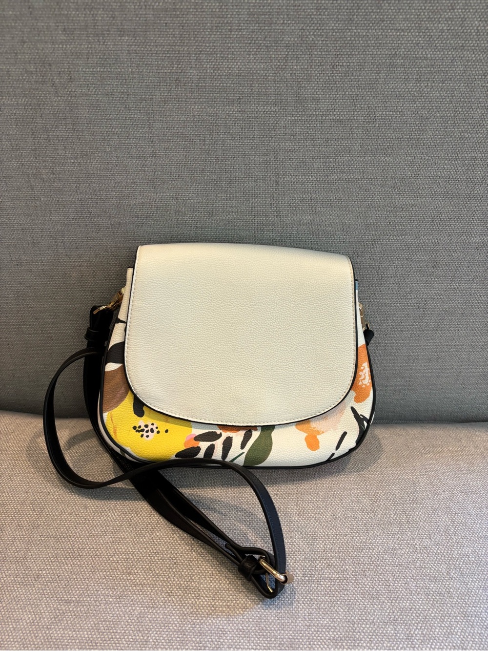 a new day White Floral-Print Crossbody with Black Strap